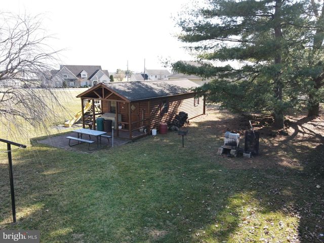 2130 W MAIN ST, Ephrata, PA 17522