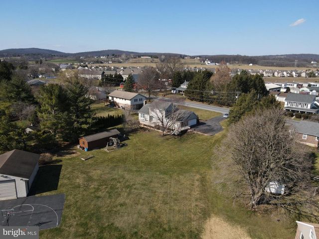 2130 W MAIN ST, Ephrata, PA 17522