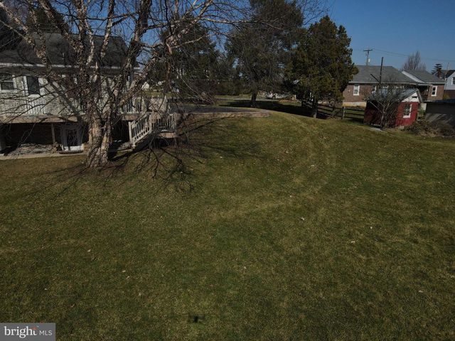 2130 W MAIN ST, Ephrata, PA 17522