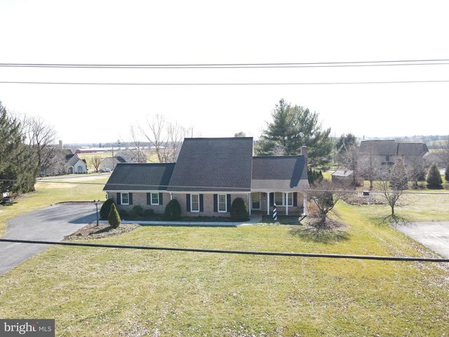 2130 W MAIN ST, Ephrata, PA 17522