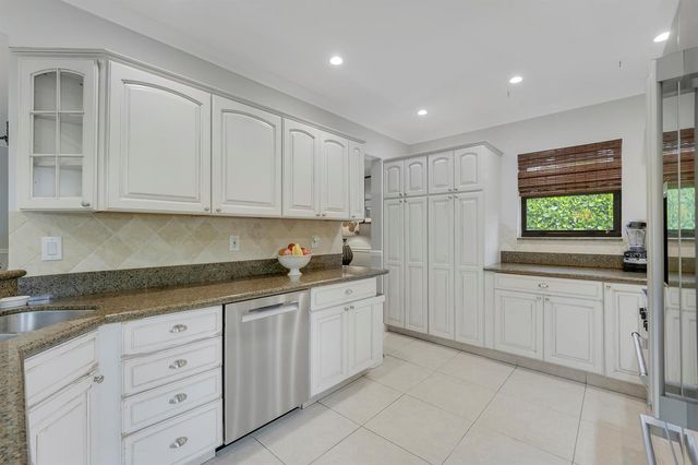109 NE 17th Street, Delray Beach, FL 33444