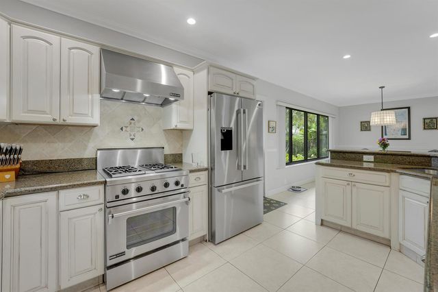 109 NE 17th Street, Delray Beach, FL 33444