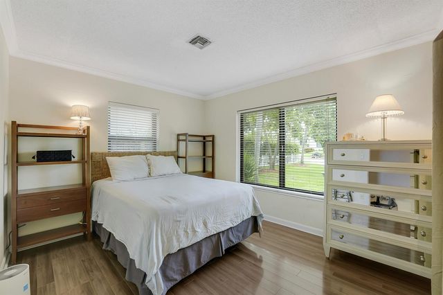 109 NE 17th Street, Delray Beach, FL 33444