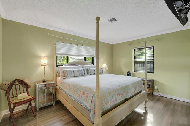 109 NE 17th Street, Delray Beach, FL 33444