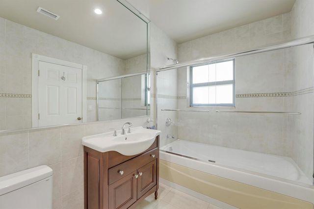 109 NE 17th Street, Delray Beach, FL 33444