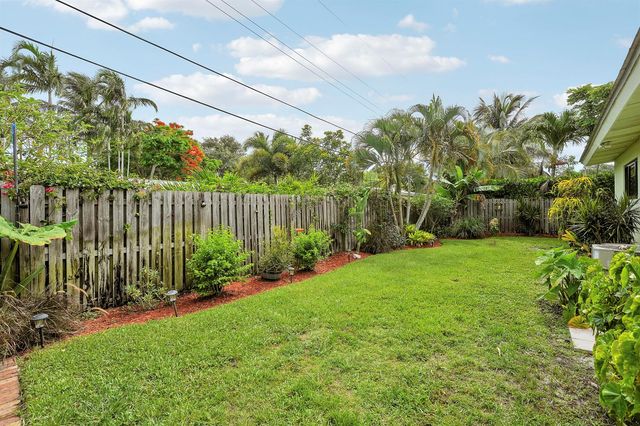 109 NE 17th Street, Delray Beach, FL 33444