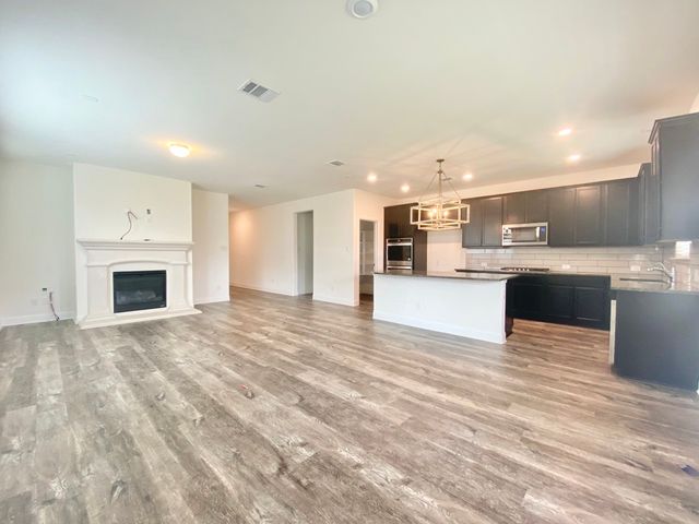 816 Brock Drive, Aubrey, TX 76227