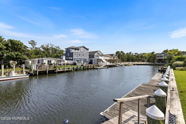 26 Daddy Tucker Drive, Little Egg Harbor, NJ 08087