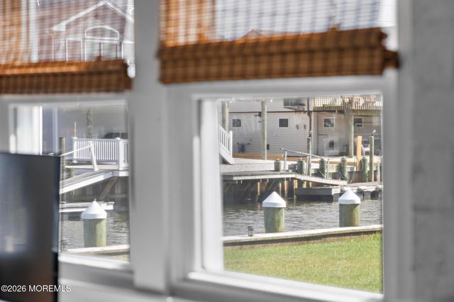 26 Daddy Tucker Drive, Little Egg Harbor, NJ 08087