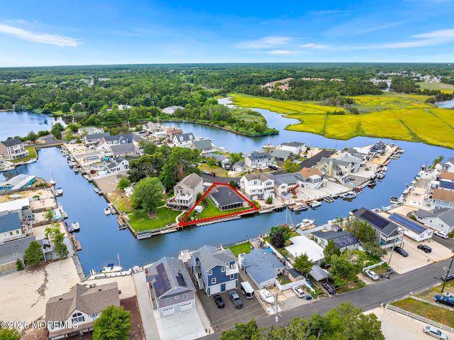 26 Daddy Tucker Drive, Little Egg Harbor, NJ 08087