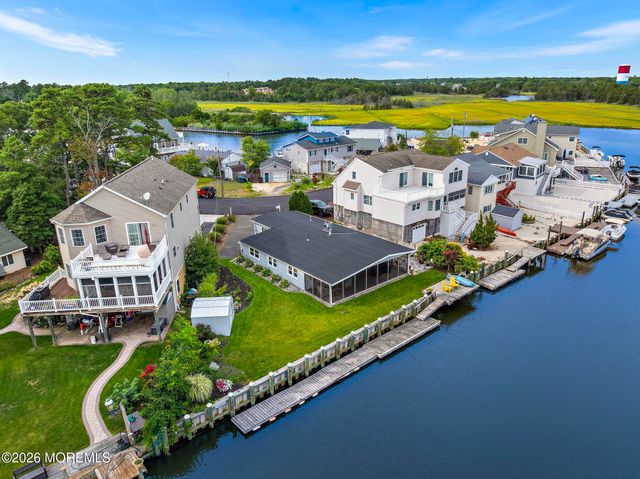 26 Daddy Tucker Drive, Little Egg Harbor, NJ 08087