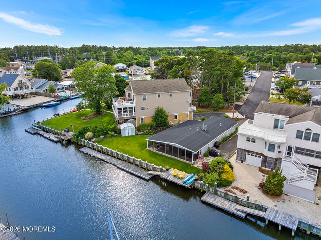26 Daddy Tucker Drive, Little Egg Harbor, NJ 08087