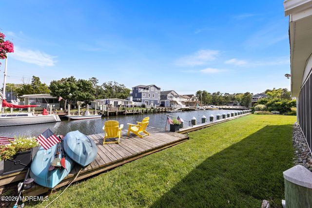 26 Daddy Tucker Drive, Little Egg Harbor, NJ 08087