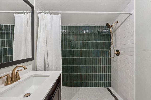 875 W LYMAN AVENUE, Winter Park, FL 32789