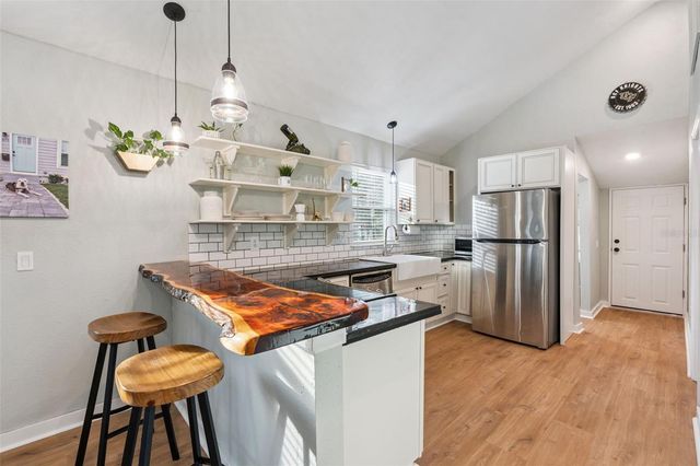 875 W LYMAN AVENUE, Winter Park, FL 32789