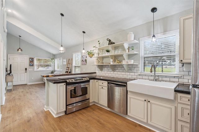 875 W LYMAN AVENUE, Winter Park, FL 32789