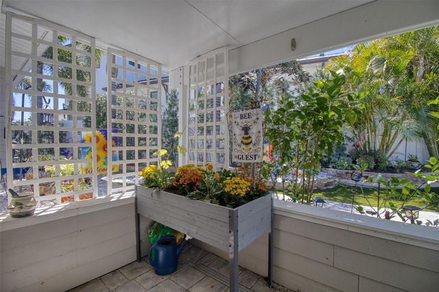 322 10TH AVENUE, Indian Rocks Beach, FL 33785