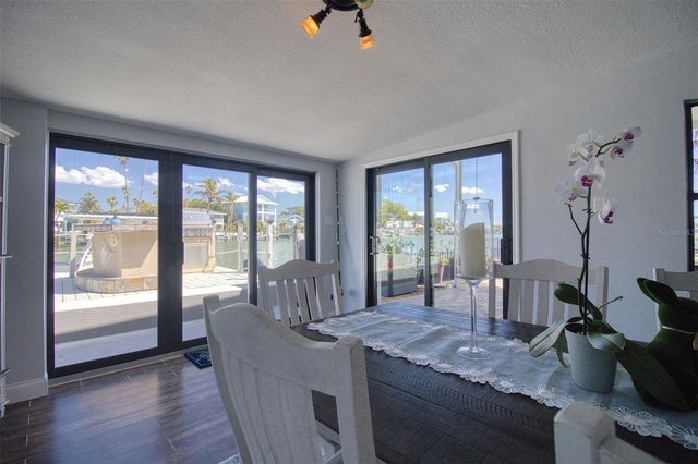 322 10TH AVENUE, Indian Rocks Beach, FL 33785