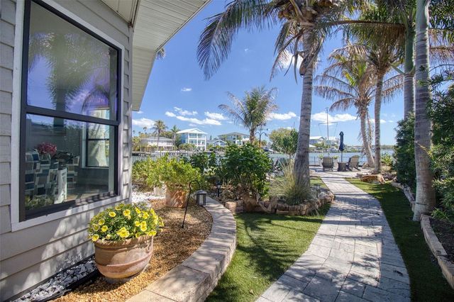 322 10TH AVENUE, Indian Rocks Beach, FL 33785