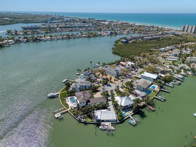 322 10TH AVENUE, Indian Rocks Beach, FL 33785