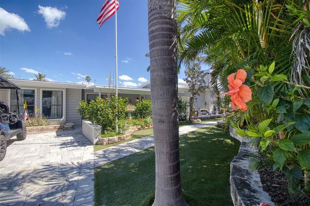 322 10TH AVENUE, Indian Rocks Beach, FL 33785