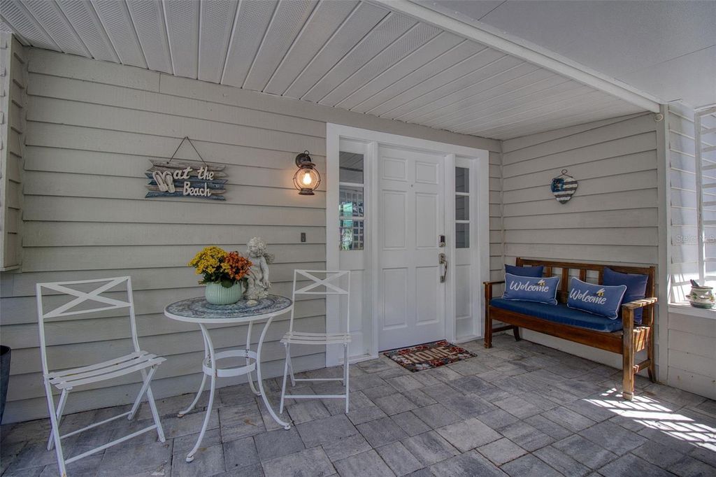 Image 13 of property listing at 322 10TH AVENUE, Indian Rocks Beach, FL 33785