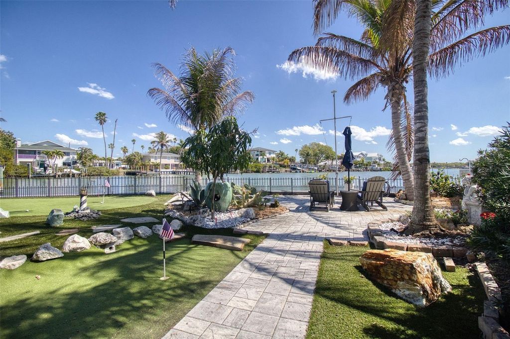 Image 39 of property listing at 322 10TH AVENUE, Indian Rocks Beach, FL 33785