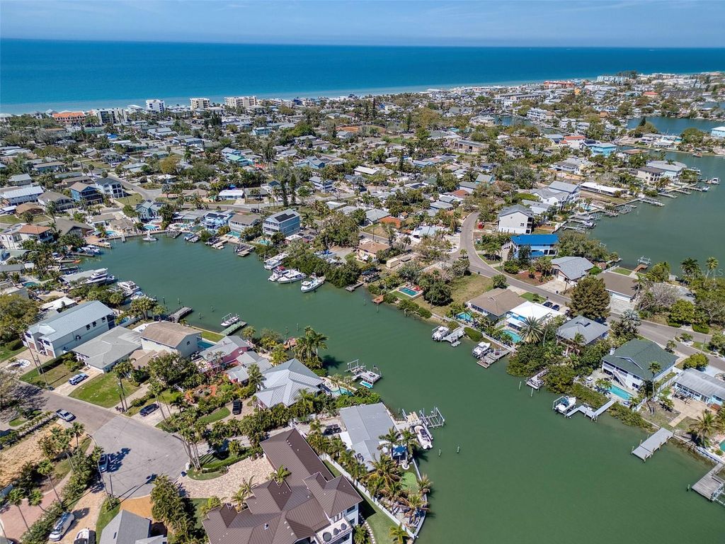 Image 63 of property listing at 322 10TH AVENUE, Indian Rocks Beach, FL 33785