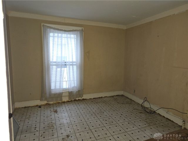 727 W High Street, Springfield, OH 45506