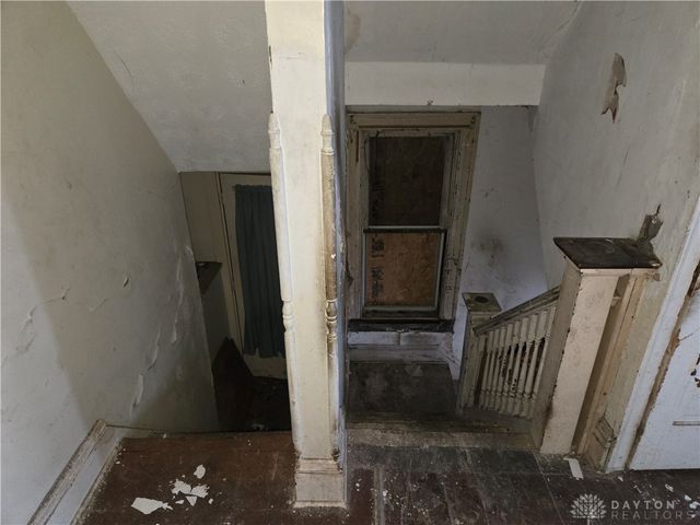 727 W High Street, Springfield, OH 45506