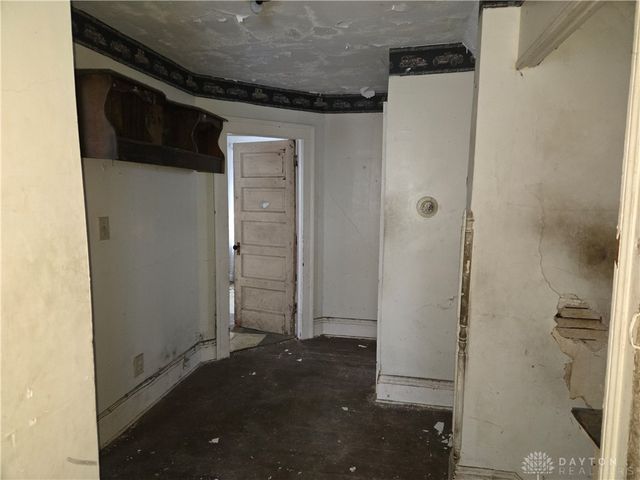 727 W High Street, Springfield, OH 45506