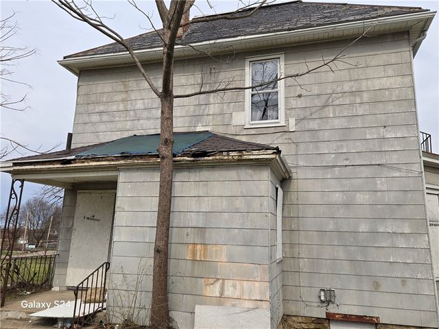 727 W High Street, Springfield, OH 45506