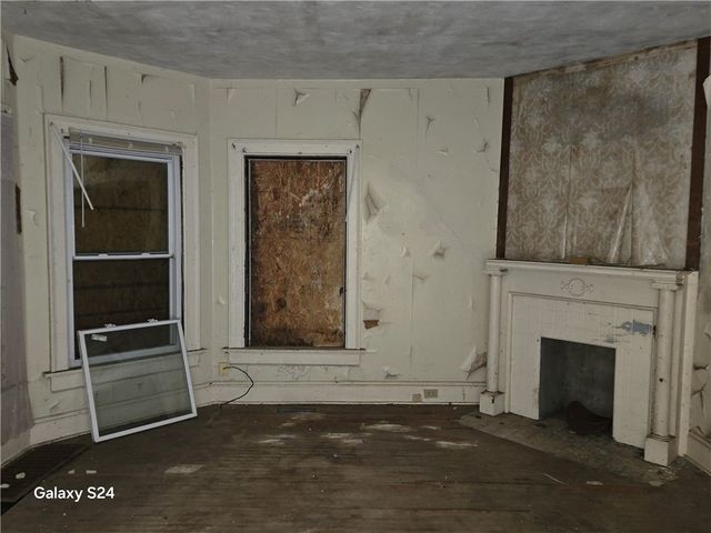 727 W High Street, Springfield, OH 45506