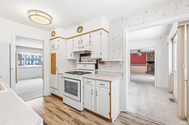 1831 Kenilworth Drive, Elkhart, IN 46514