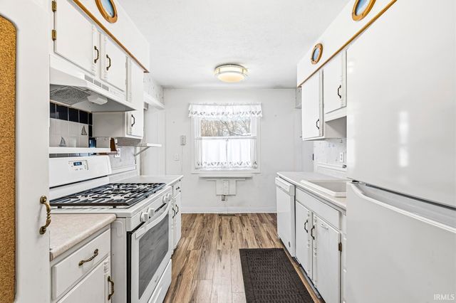 1831 Kenilworth Drive, Elkhart, IN 46514