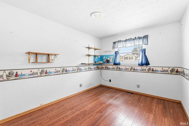 1831 Kenilworth Drive, Elkhart, IN 46514