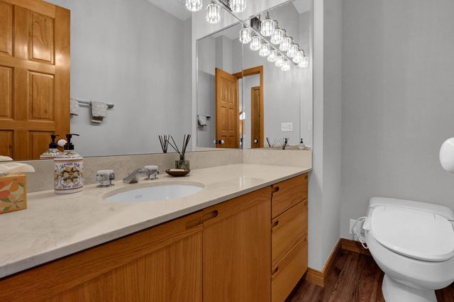 291 Glen Village Court, Powell, OH 43065