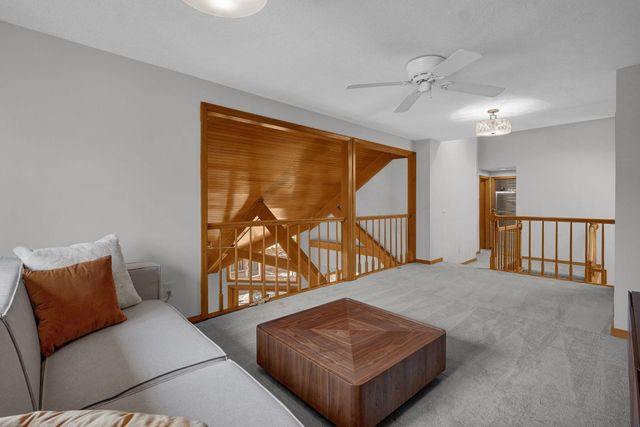 291 Glen Village Court, Powell, OH 43065