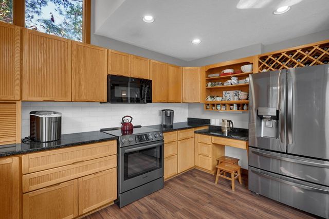 291 Glen Village Court, Powell, OH 43065