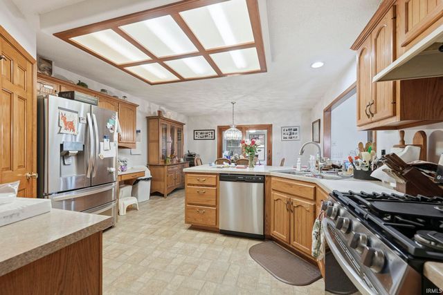 503 Ridgeview Trail, Avilla, IN 46710