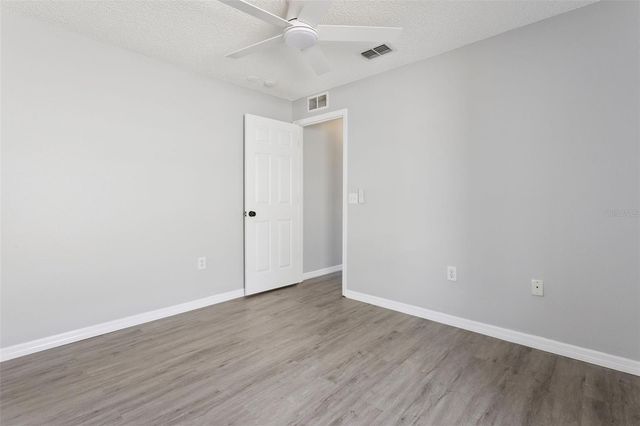 237 CURTIS AVENUE, Groveland, FL 34736