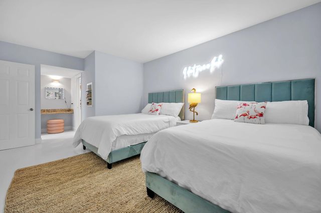 2800 N Palm Aire Drive 108, Pompano Beach, FL 33069