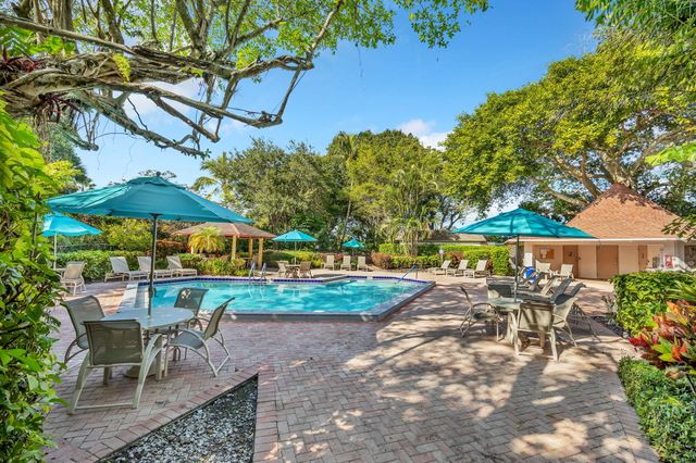 2800 N Palm Aire Drive 108, Pompano Beach, FL 33069