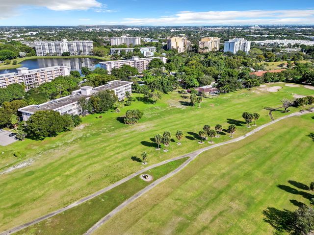 2800 N Palm Aire Drive 108, Pompano Beach, FL 33069