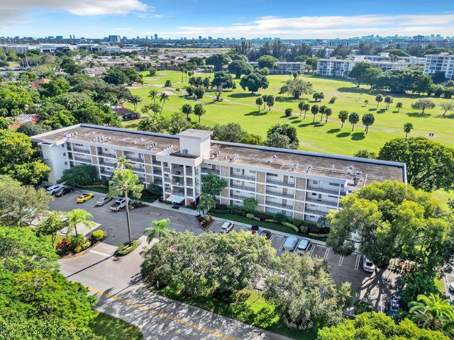 2800 N Palm Aire Drive 108, Pompano Beach, FL 33069