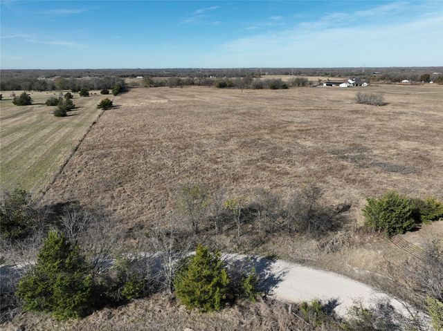 001 County Road 3216, Lone Oak, TX 75453