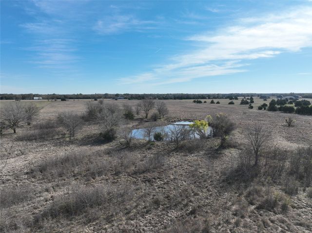 001 County Road 3216, Lone Oak, TX 75453