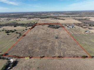 001 County Road 3216, Lone Oak, TX 75453