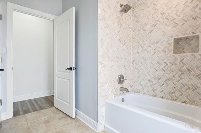 2822 Frederick St, Cantonment, FL 32533