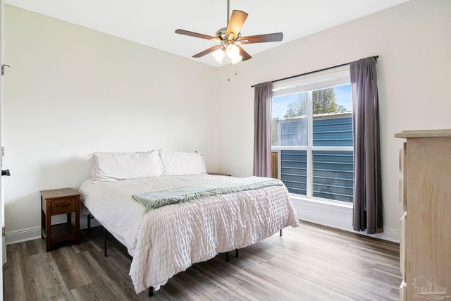 2822 Frederick St, Cantonment, FL 32533